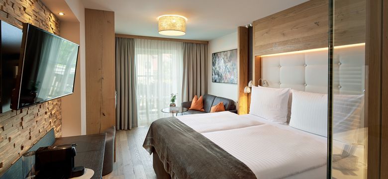 5* Wellness- & Sporthotel Jagdhof: Doppelzimmer Bergkristall image #1