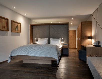 DAS.GOLDBERG: Studio M.