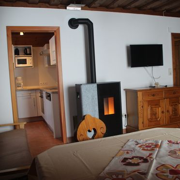 Wohnstube mit Pelletofen, Langhans Hütte 2, St. Gertraud - Lavanttal, Kärnten, Kärnten, Österreich