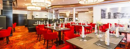 Seven Worlds Hotel & Spa Resort - Restaurant