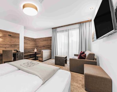 SKI | GOLF | WELLNESS Hotel Riml: Suite Gletscherblick