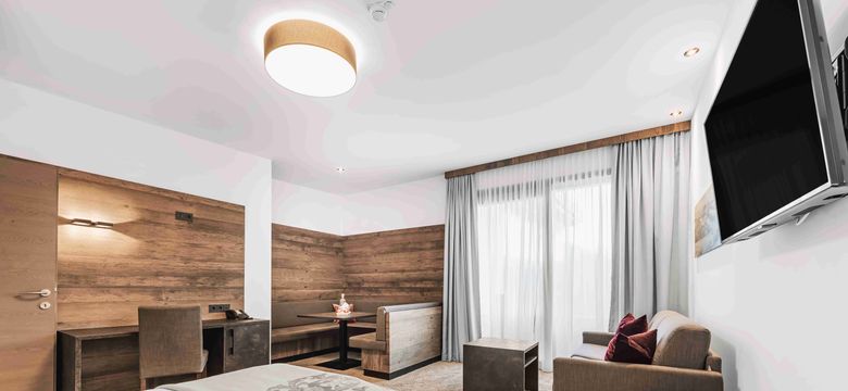 SKI | GOLF | WELLNESS Hotel Riml: Suite Gletscherblick image #1