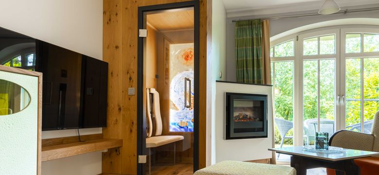 Spirit & SPA Birkenhof am Elfenhain: SPA-Suite "BLAUE LAGUNE" image #3