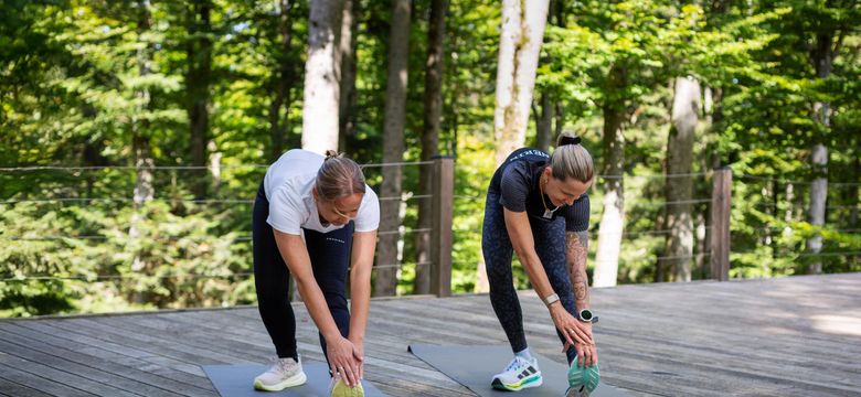 Nicht daheim und doch zuhaus               Wellness & Naturresort Reischlhof: Gesundheitswoche 2027 - Kombi PMR und Rückenfit