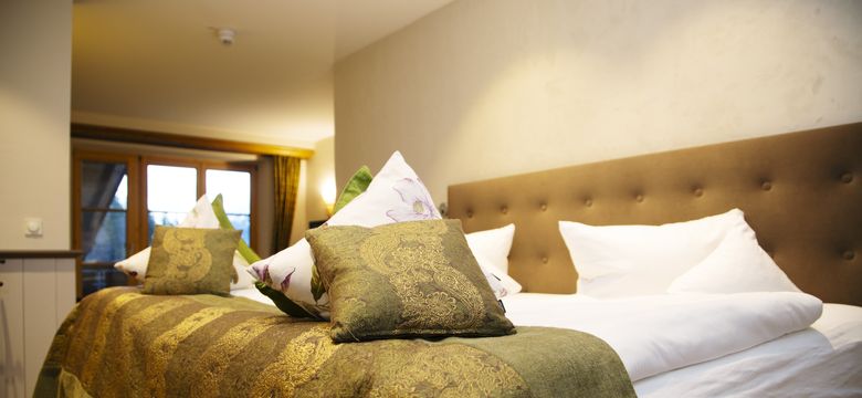 Berghotel Schlossanger Alp: LANDHAUSzimmer image #10