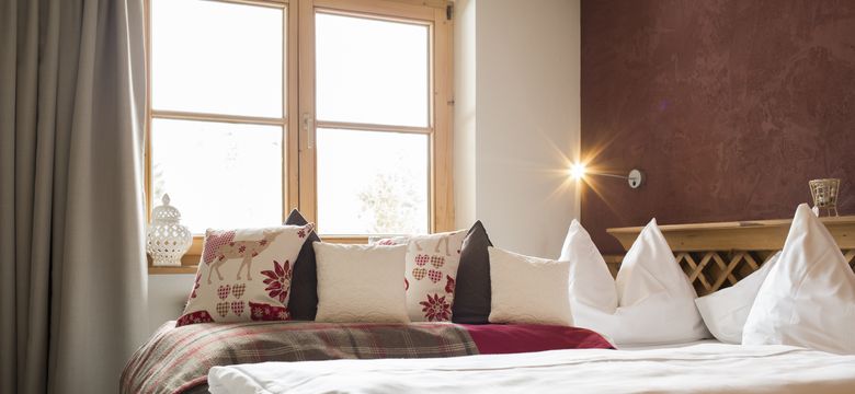 Berghotel Schlossanger Alp: LANDHAUSzimmer image #14