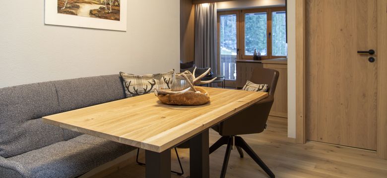 Berghotel Schlossanger Alp: BURGBLICK Suite 30 image #2
