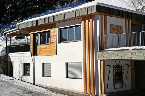 Winter, Naturchalet INSToul, St. Johann im Ahrntal, Südtirol, Trentino-Südtirol, Italien