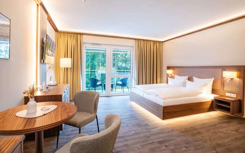 Komfort-Doppelzimmer Deluxe mit Balkon (behindertenfreundlich) image 1 - Strandhotel Seerose