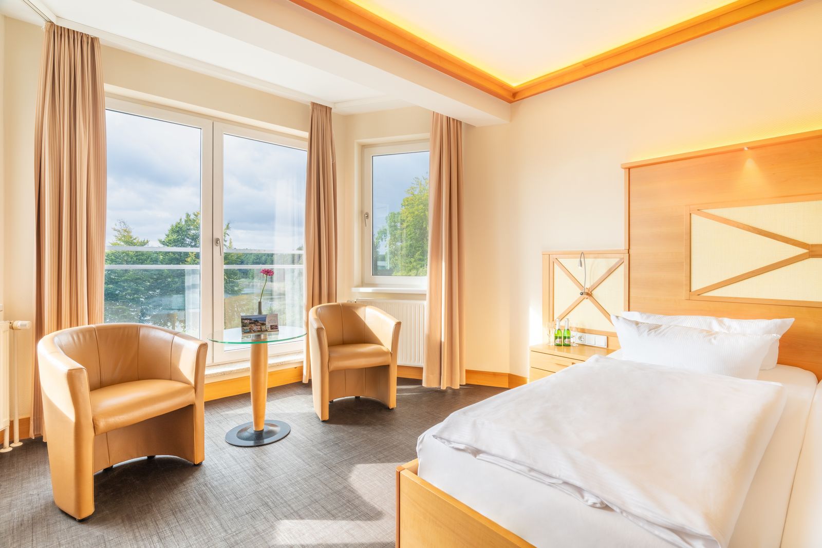 Komfort-Doppelzimmer mit Meerblick image 3 - Strandhotel Seerose