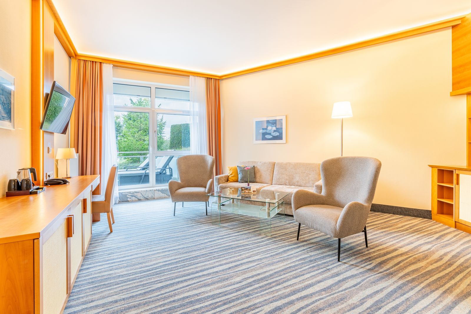 Suite 12 image 1 - Strandhotel Seerose