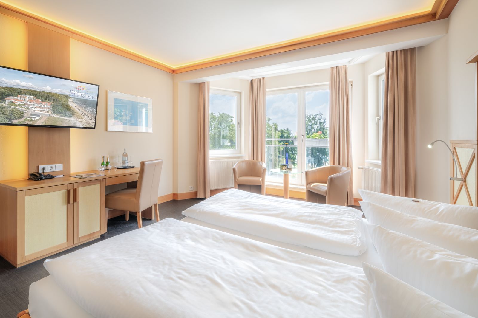 Komfort-Doppelzimmer mit Meerblick image 2 - Strandhotel Seerose