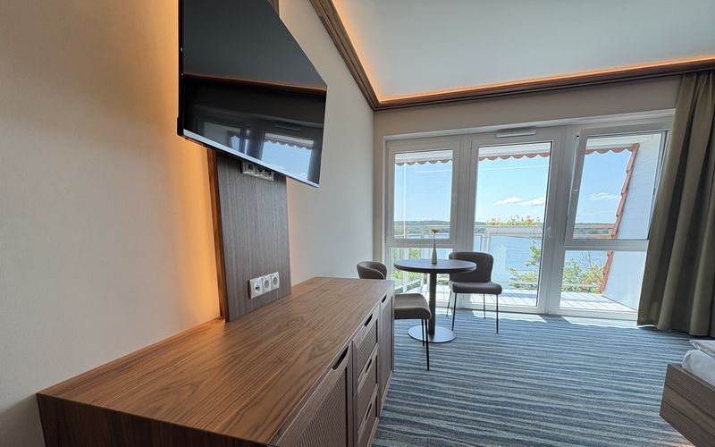 Komfort-Doppelzimmer Deluxe mit Balkon und Meerblick image 4 - Strandhotel Seerose