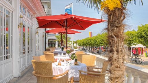 SEETELHOTEL Ahlbecker Hof - Sommerterrasse