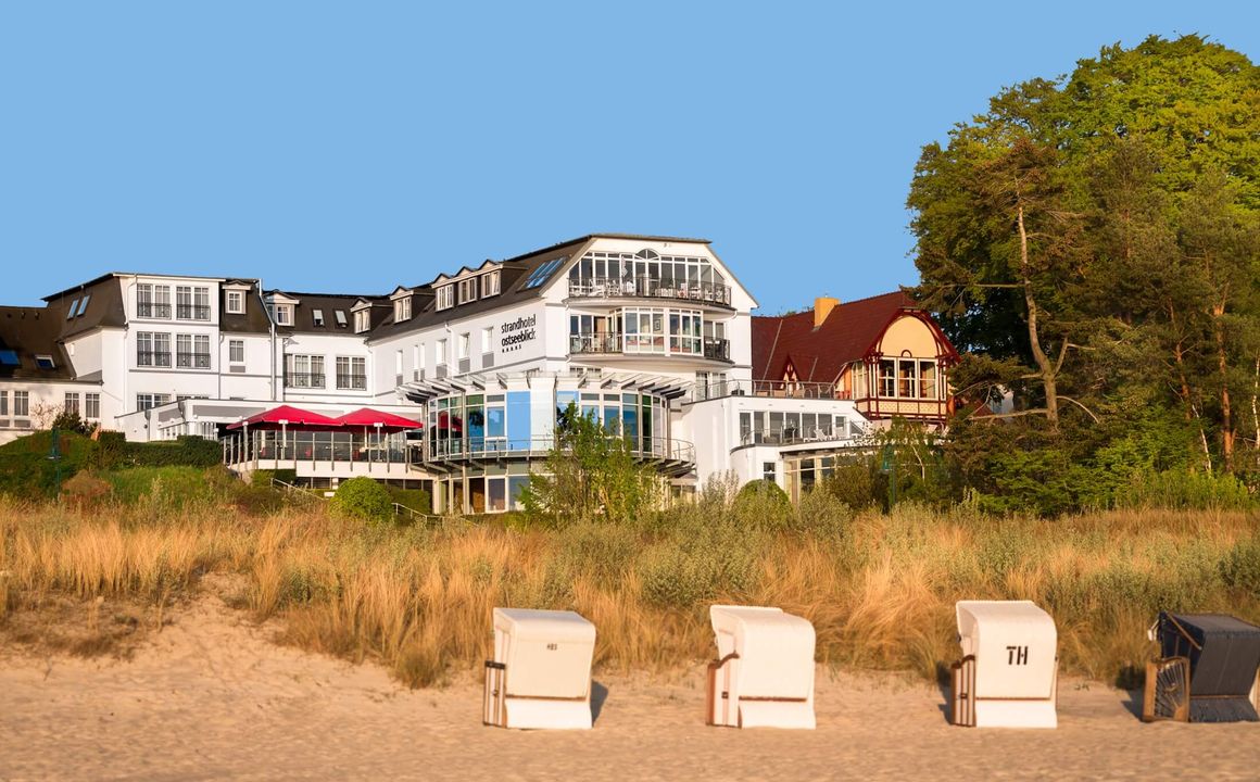 Strandhotel Ostseeblick in Seebad Heringsdorf, Usedom, Mecklenburg-Vorpommern, Deutschland - Bild #1