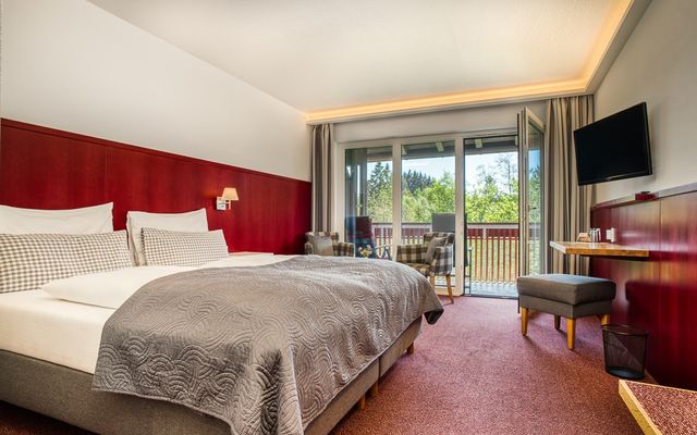 Doppelzimmer Komfort mit Balkon image 1 - Landhaus Hotel Sommerau GmbH