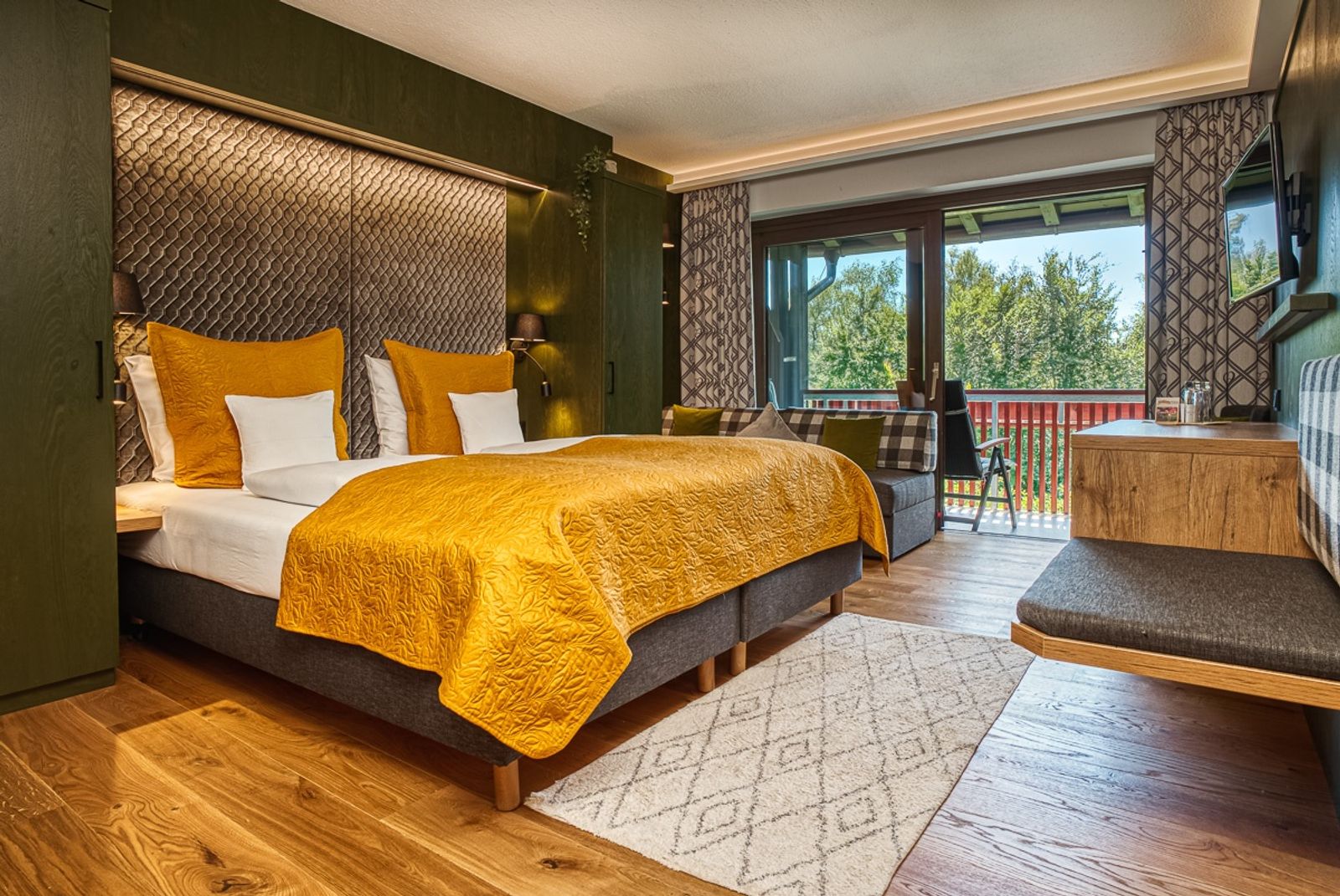 Doppelzimmer Komfort mit Balkon image 1 - Landhaus Hotel Sommerau GmbH