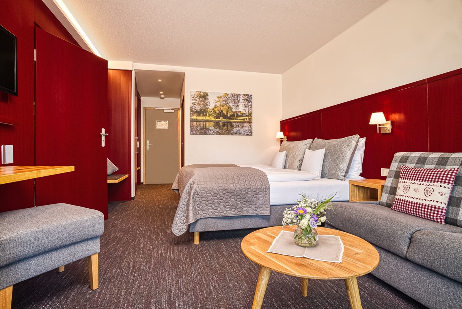 Familienzimmer mit Balkon image 2 - Landhaus Hotel Sommerau GmbH