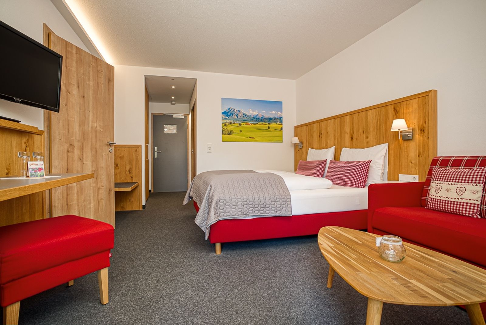 Familienzimmer mit Terasse image 3 - Landhaus Hotel Sommerau GmbH