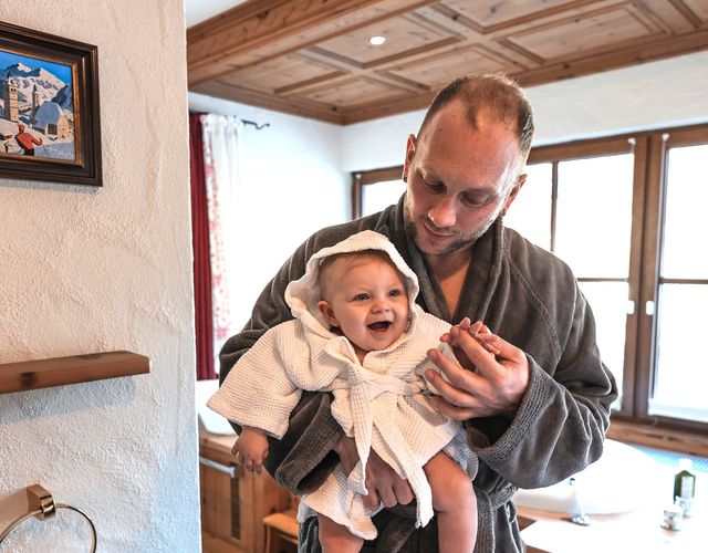 Offer: BABY's 1st vacation - Hotel Tirolerhof