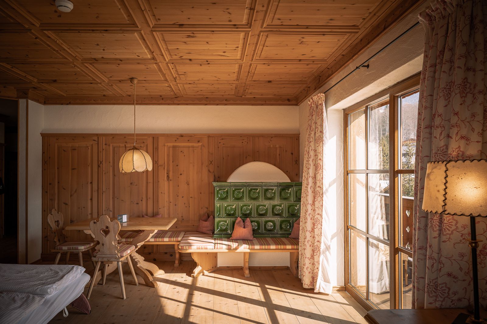 ZIRBEN DELUXE image 4 - Familotel Zugspitze Hotel Tirolerhof