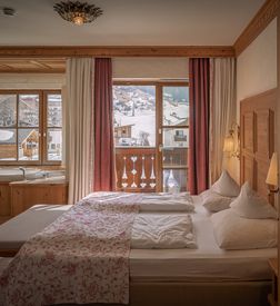 ZIRBEN family suite image 2 - Familotel Zugspitze Hotel Tirolerhof