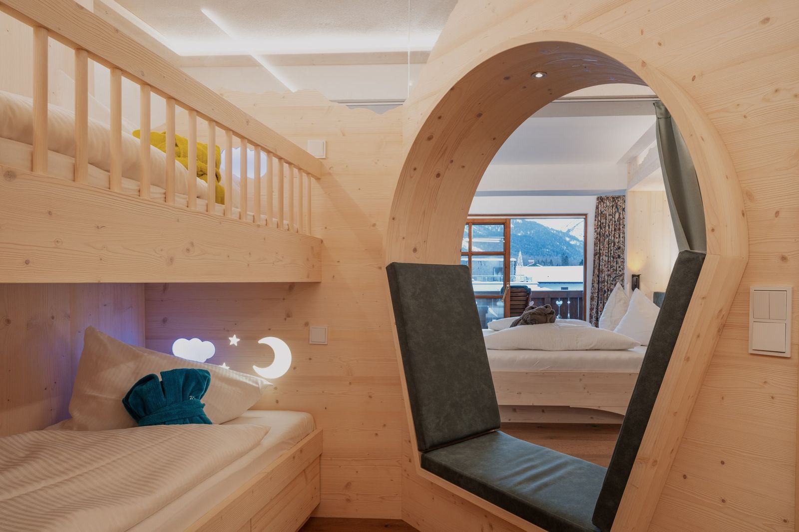 BERG BUDDIES Höhle image 5 - Familotel Zugspitze Hotel Tirolerhof