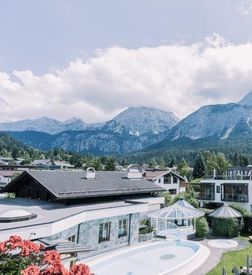 NEU !!! STEINBOCK image 1 - Familotel Zugspitze Hotel Tirolerhof