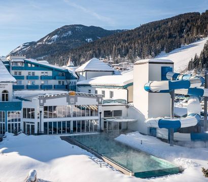 Schlosshotel Lacknerhof: Skiing and wellness