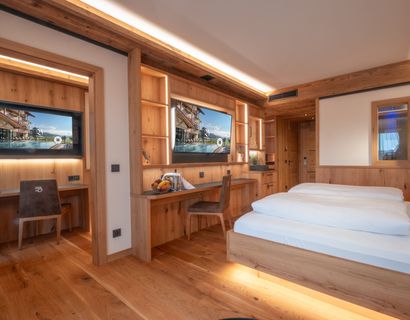 Natur- & Wellnesshotel Brunner Hof 4****S: naturFamilienzimmer "Kräuterduft" 43,5 m²