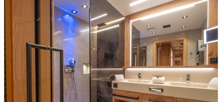 Wellnesshotel Brunner Hof im Bayerischen Wald naturZimmer Kräuterduft Badezimmer