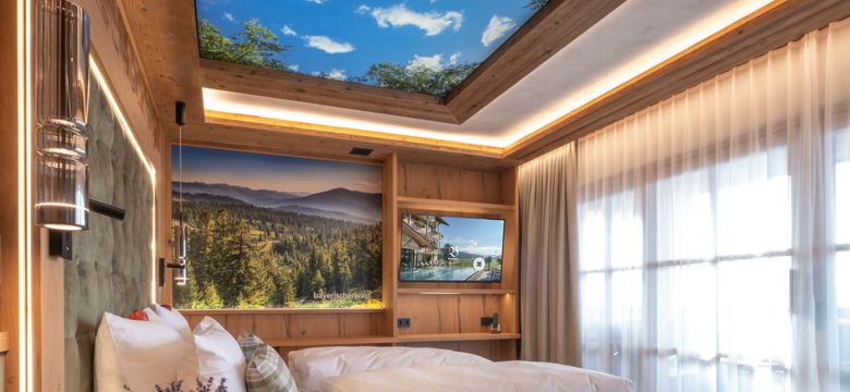 Natur- & Wellnesshotel Brunner Hof 4****S: naturSPA-Wohlfühlsuite "Heimatglück" 95 m² image #3