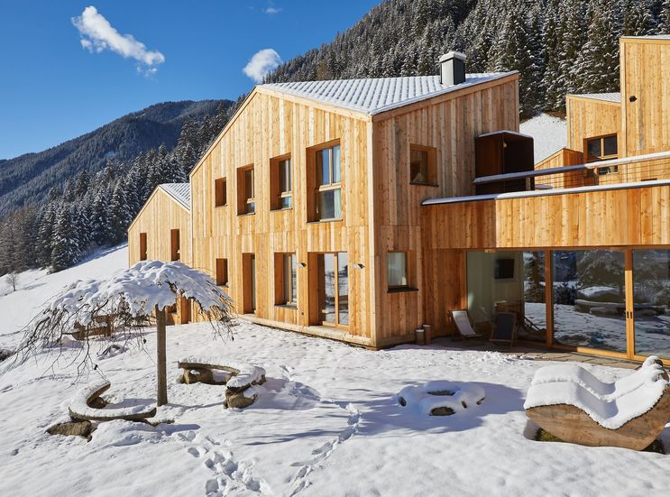 BIO HOTEL Blasla Hof: Außenansicht Hotel im Winter - Blasla Hof, Gsies, Pustertal, Trentino-Südtirol, Italien