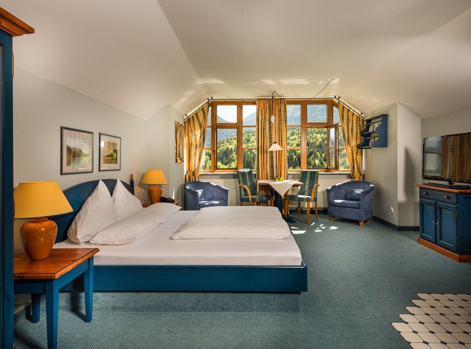 Doppelzimmer Klassik image 1 - MONDI Hotel & Appartements am Grundlsee