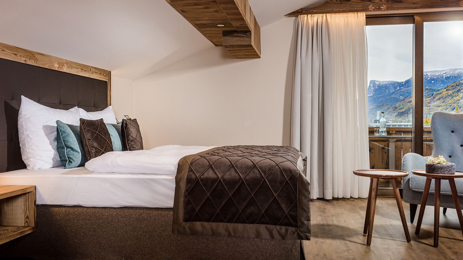 Doppelzimmer Deluxe  image 6 - MONDI Hotel Tscherms