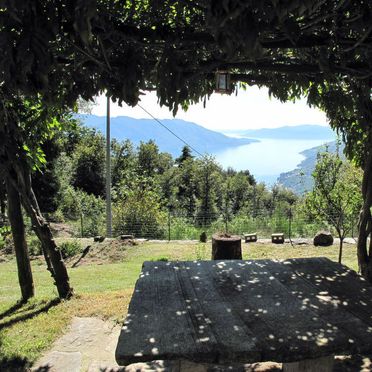 Außen Sommer 2, Ferienhaus Baita Lavu, Cannero Riviera, Lago Maggiore, Lombardei, Italien