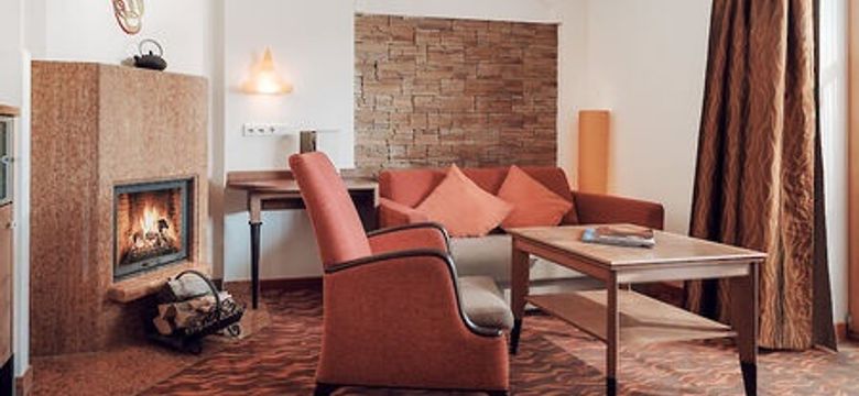 Hotel MY Kramerwirt: ELEMENT SUITE FEUER image #1