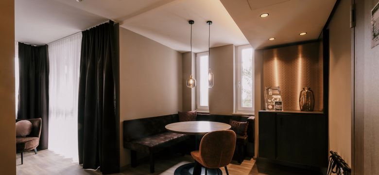 Holzapfel Wellness- und Thermenhotel: Suite Goldrennette image #3