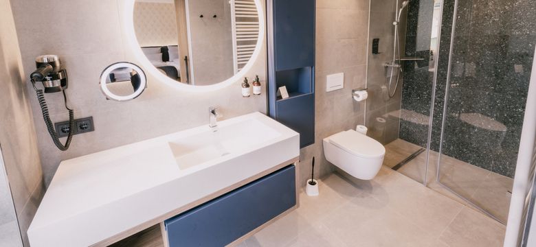 Holzapfel Wellness- und Thermenhotel: Standard Doppelzimmer image #2