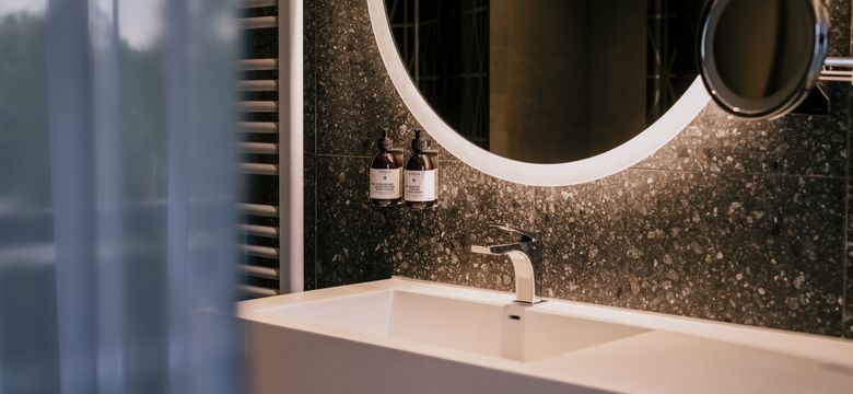 Holzapfel Wellness- und Thermenhotel: Comfort Doppelzimmer image #4