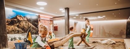Feuerstein Nature Family Resort - Wellness hotel - Indoor playground