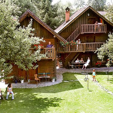 Outside Summer 1 - Main Image, Troadkasten im Innkreis, Ried im Innkreis, Oberösterreich, Upper Austria, Austria