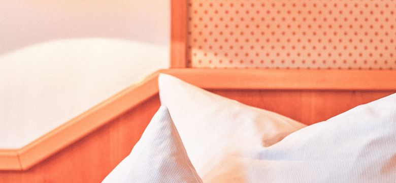 Hotel Eibl-Brunner: Doppelzimmer Stammhaus image #2