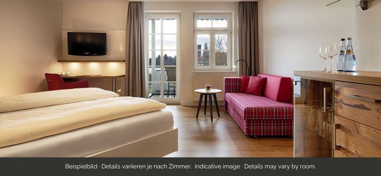 Hotel Kronelamm im Schwarzwald: Burgblick im Gästehaus (Nebengebäude) image #3