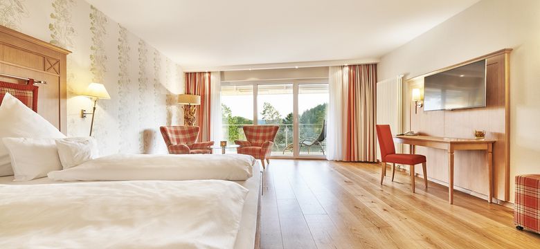 Hotel Kronelamm im Schwarzwald: Deluxe Doppelzimmer Waldparadies im Haupthaus image #1