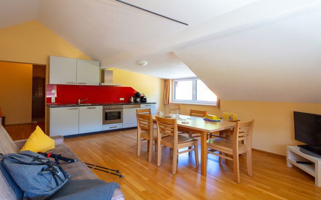 Unterkunft Zimmer/Appartement/Chalet: FS „Familienappartement“ | 70 qm - 4-Raum  im Appartementhaus - 250 m vom Hotel entfernt