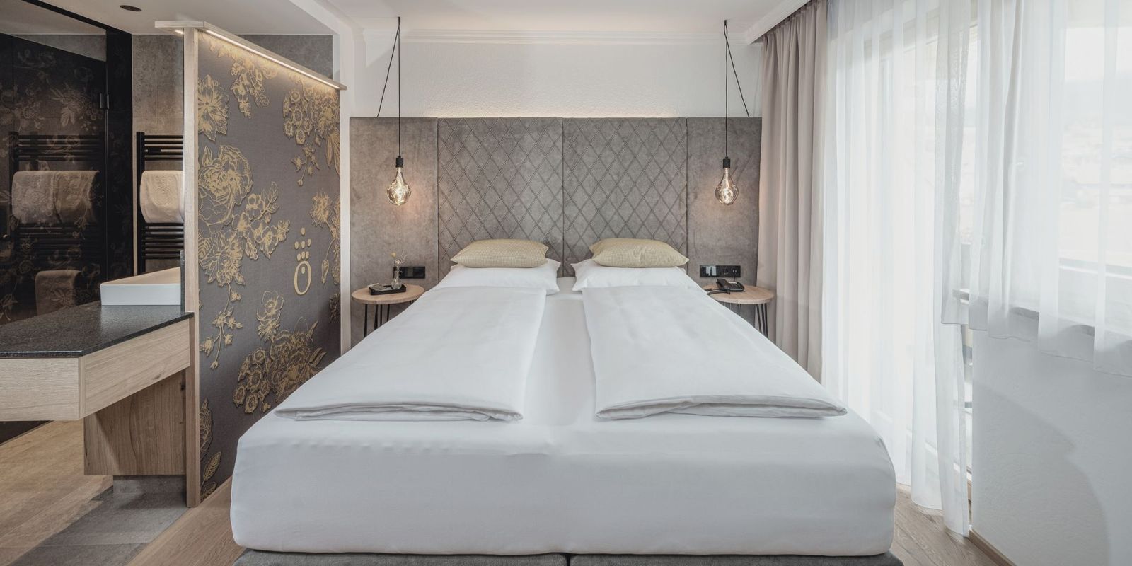 DoppelzimmerCOZY Room image 1 - die HOCHKÖNIGIN Mountain Resort