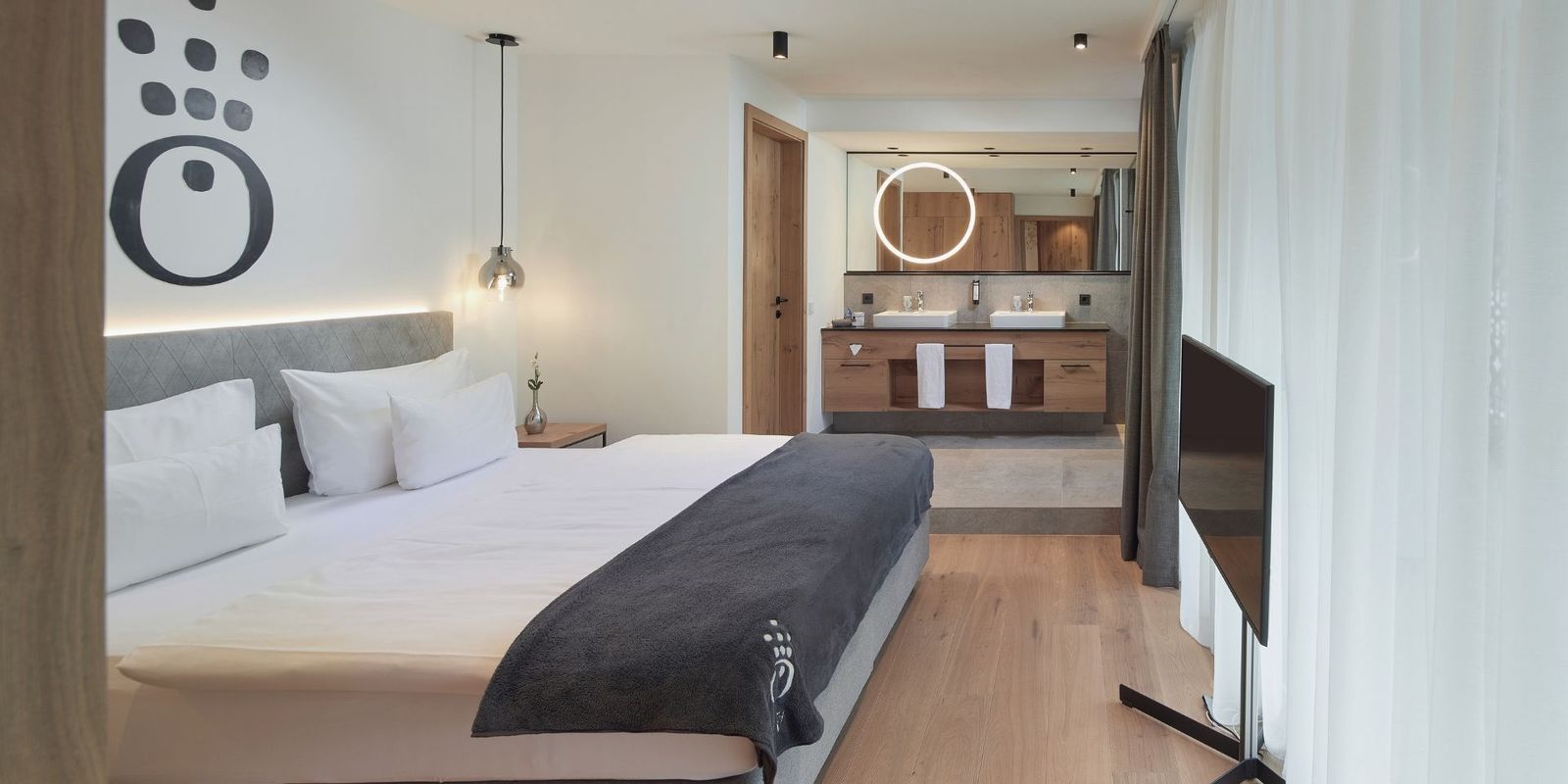 FamiliensuitePenthouse FAMILY & FRIENDS Suite image 1 - die HOCHKÖNIGIN Mountain Resort