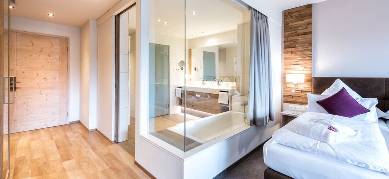 Landhaus Sponsel-Regus: Junior-Suite „Schlössla“ image #1