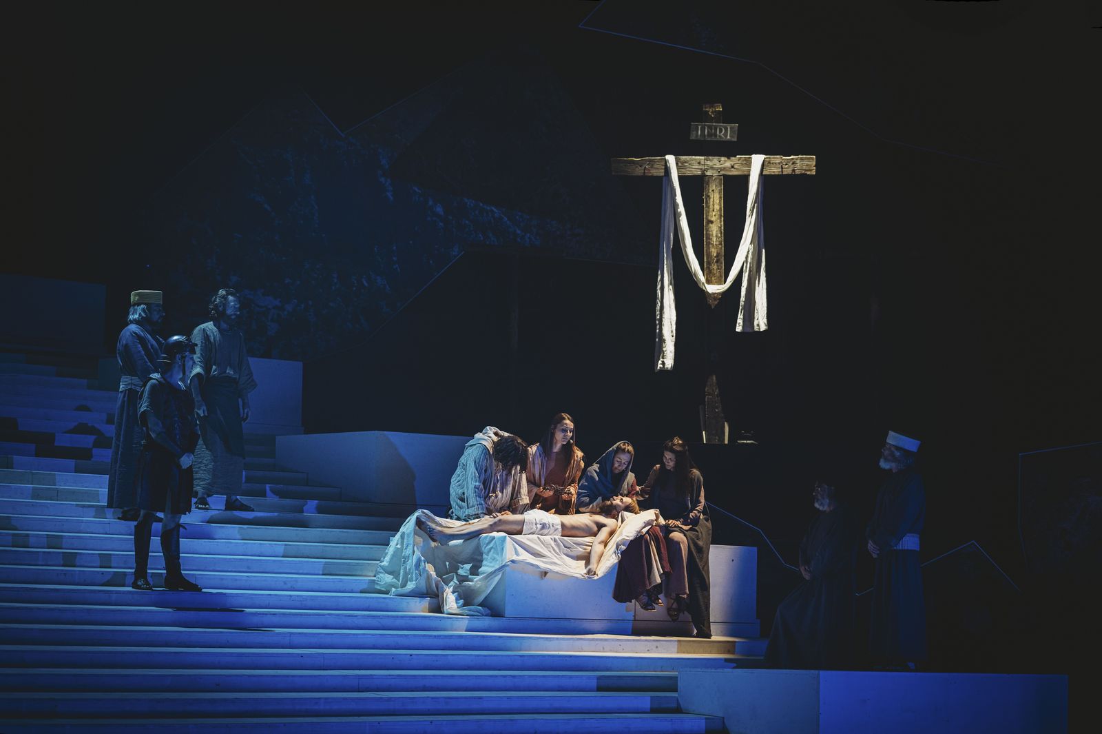 Last-Minute-Angebot: Passionsspiele Erl erleben image 2 - Posthotel Erlerwirt